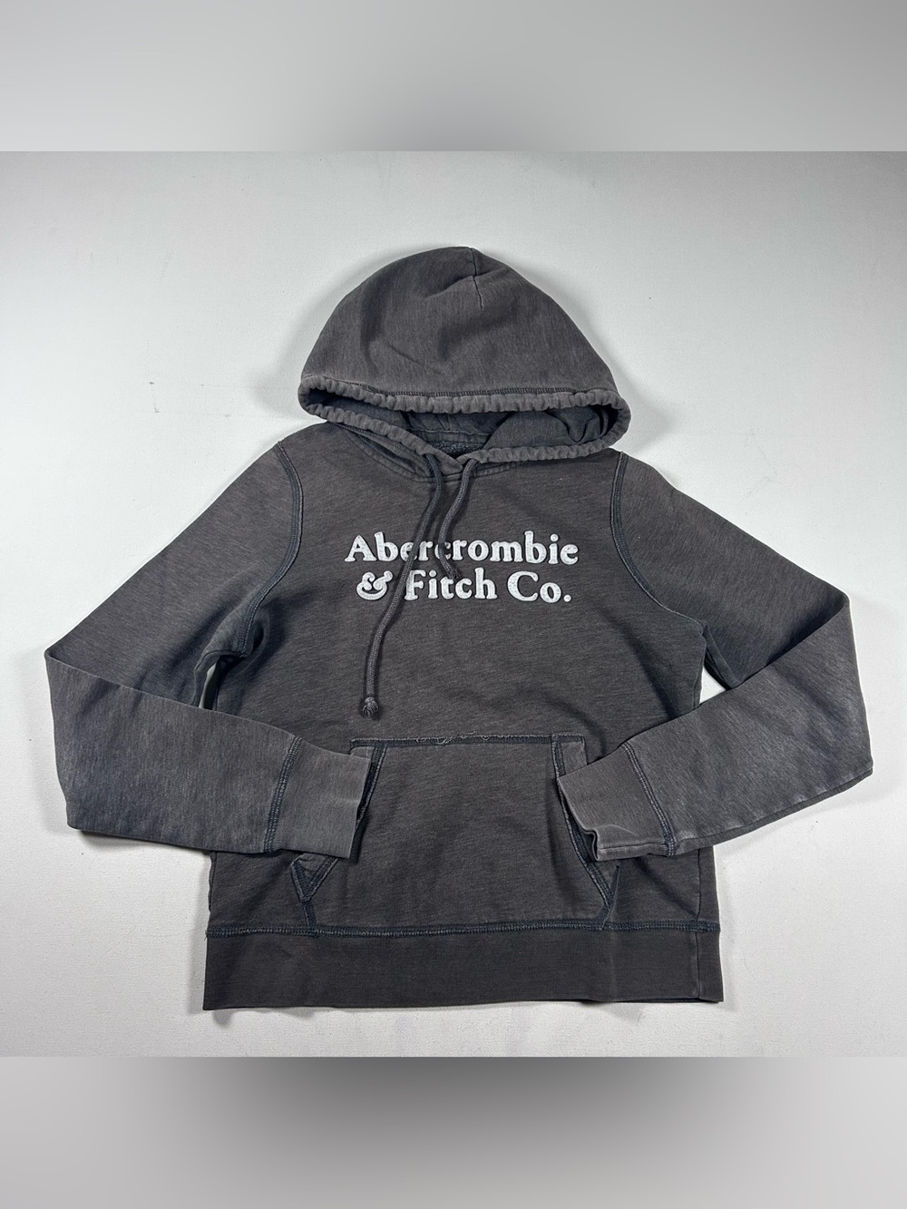 Vintage Abercrombie & Fitch Hoodie Gray Small Y2K Heavy Embroider Thick Distress